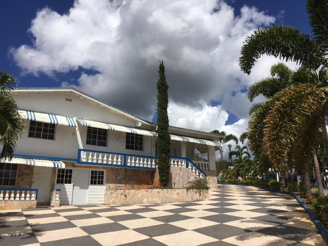Hotel Tropics View Jamaica Hatfield Exterior foto